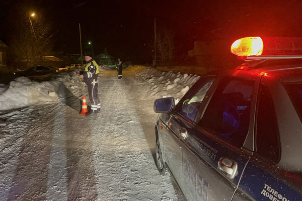 В Свердловской области произошло лобовое ДТП В Свердловской области произошло лобовое ДТП