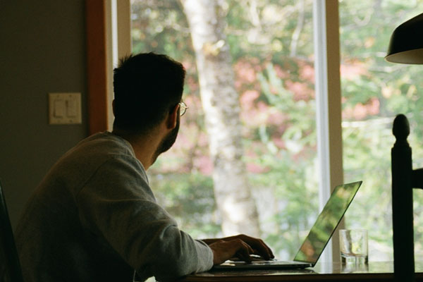 Аналитики рассказали, на какую работу свердловчане выстраиваются в очередь | На Урале самый высокий спрос оказался на вакансию «гейм-дизайнер»