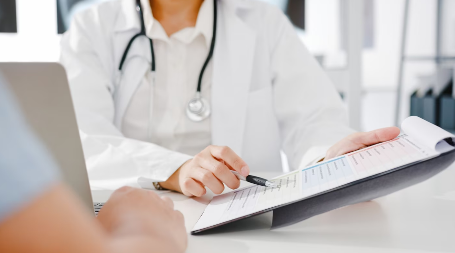 В Калифорнийском университете назвали четыре хронических симптома рака