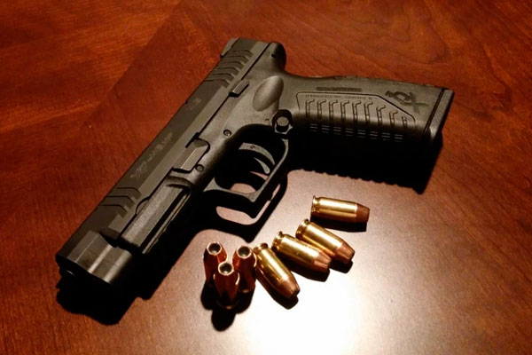 На Среднем Урале охранник банка покончил с собой на работе. Его подозревали в изнасиловании На Среднем Урале охранник банка покончил с собой на работе. Его подозревали в изнасиловании