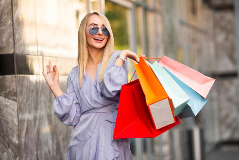 Когда в Свердловскую область вернутся иностранные бренды: директор одного из торговых центров поделился мнением | Уральцы увидят иностранные бренды не раньше 2026 года