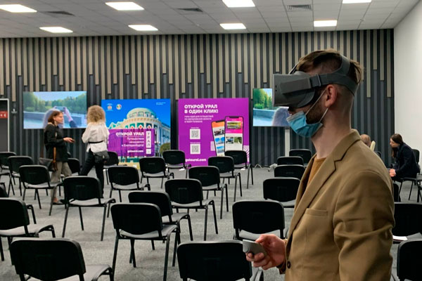 Главный приз — путешествие в колокольную столицу. Нижний Тагил и Каменск-Уральский презентовали регион на крутой выставке в Москве Главный приз — путешествие в колокольную столицу. Нижний Тагил и Каменск-Уральский презентовали регион на крутой выставке в Москве