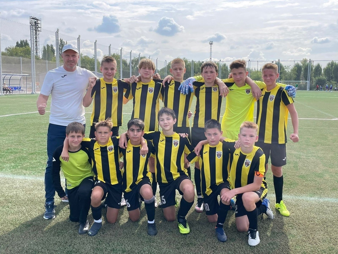 Футболисты из Нижнего Тагила завоевали бронзу на всероссийских соревнованиях Футболисты из Нижнего Тагила завоевали бронзу на всероссийских соревнованиях