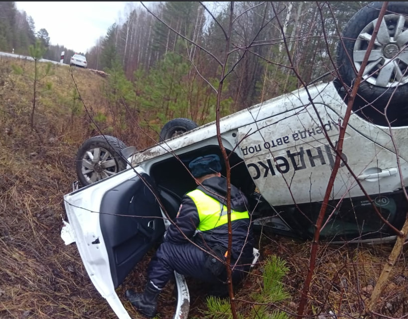 Пьяное ДТП в Серове: таксист без полиса и с пассажиром-собутыльником попал в аварию — что случилось? | Водитель в Серове устроил ДТП в пьяном виде