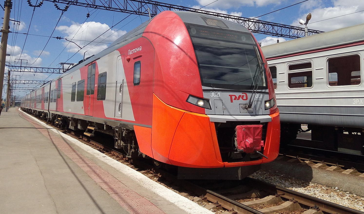 Нижний Тагил включен в расписание дополнительных поездов Свердловской железной дороги на летний сезон Нижний Тагил включен в расписание дополнительных поездов Свердловской железной дороги на летний сезон