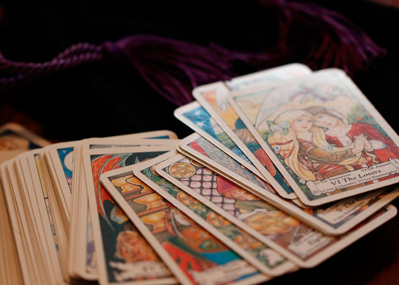 Что ждет знаки зодиака с 14 по 17 апреля: Раку нужно довериться своим эмоциям, а Скорпиону – отдохнуть | Эксперт Строганова составила таро-прогноз на новую неделю для каждого знака зодиака