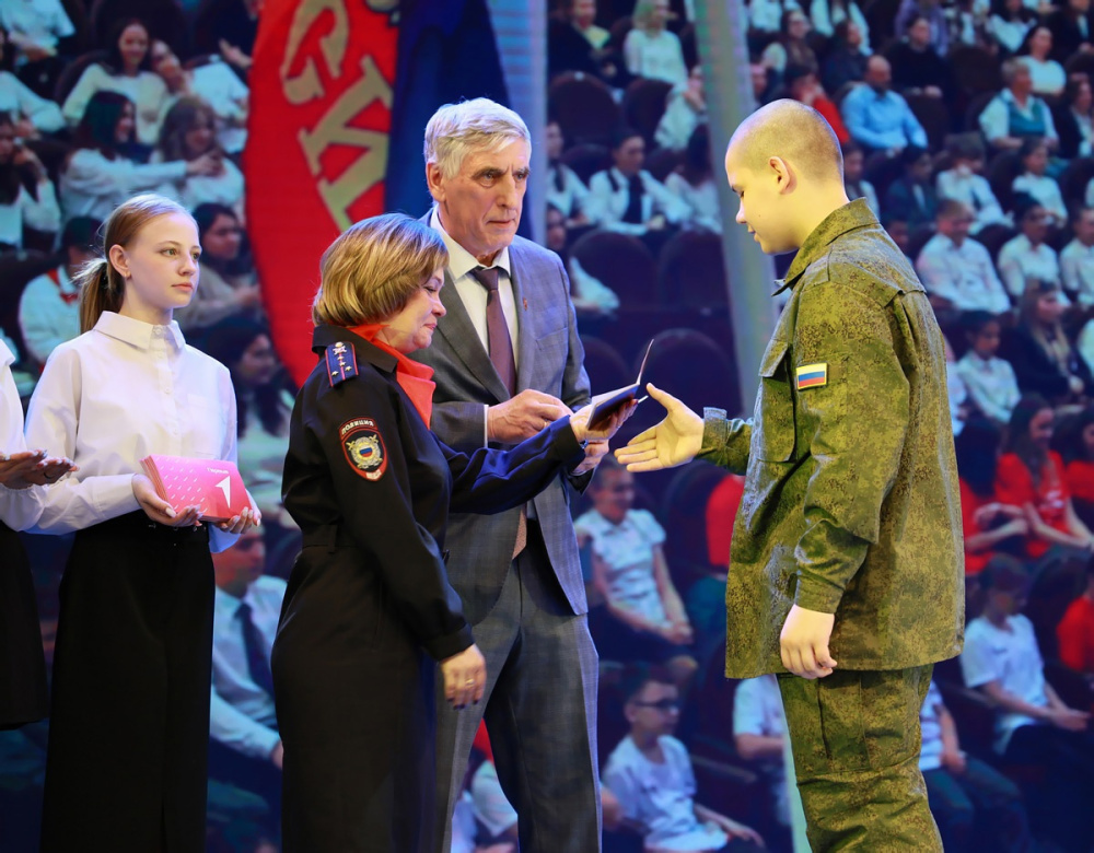 Первый итоговый слет местного отделения «Движение Первых» в Нижнем Тагиле: активисты | Первый итоговый слет местного отделения «Движение Первых» в Нижнем Тагиле Первый итоговый слет местного отделения «Движение Первых» в Нижнем Тагиле: активисты | Первый итоговый слет местного отделения «Движение Первых» в Нижнем Тагиле