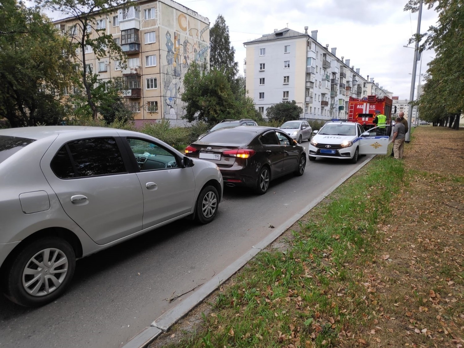 Пожарно-спасательное подразделение привлекалось на ликвидацию последствий ДТП в г.Нижнем Тагиле