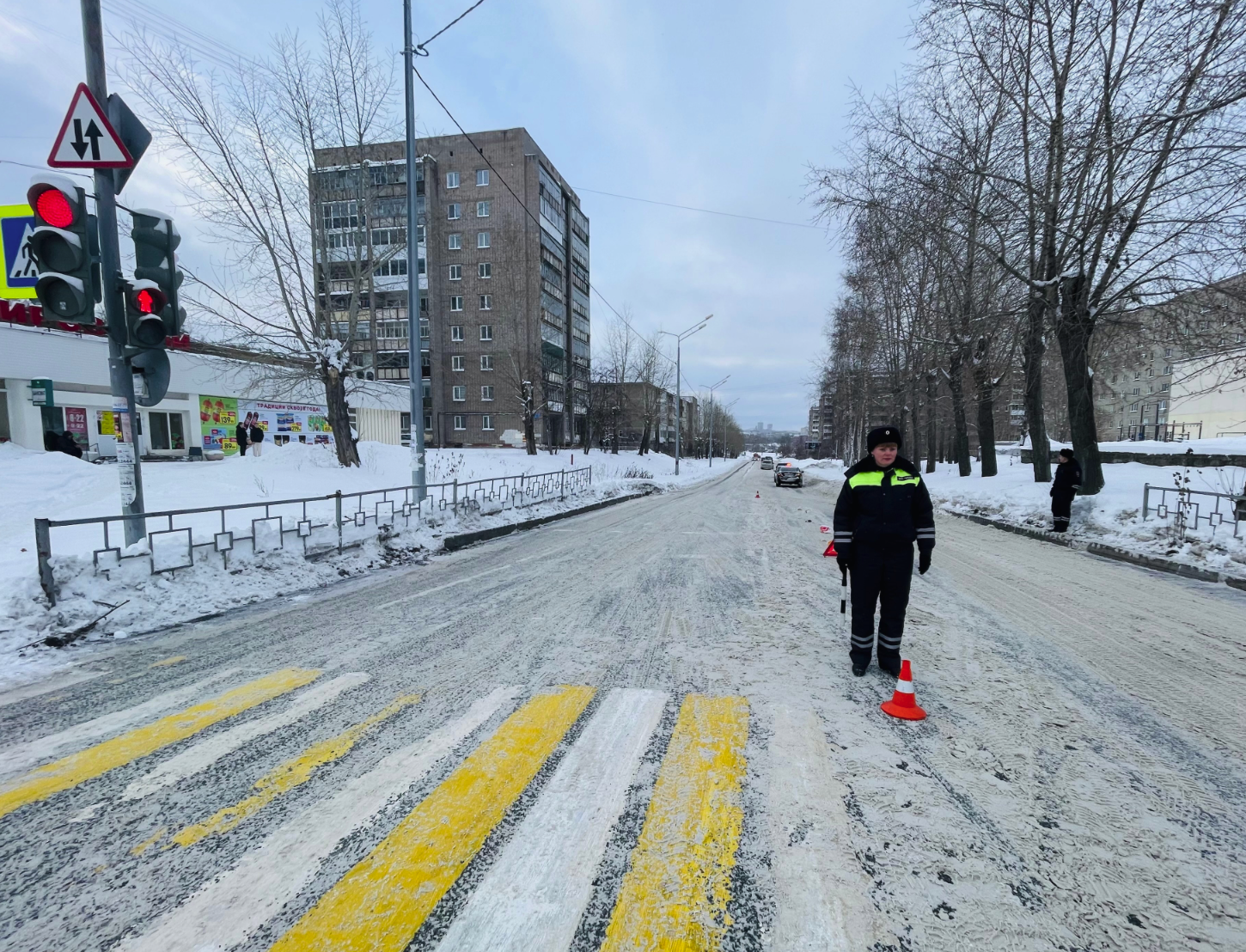 В результате ДТП в Нижнем Тагиле 65-летний мужчина получил множественные травмы В результате ДТП в Нижнем Тагиле 65-летний мужчина получил множественные травмы