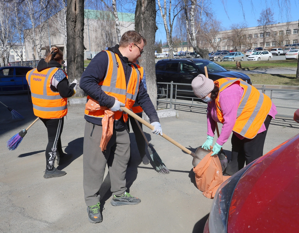 В Нижнем Тагиле стартовала неделя субботников «Мы за чистоту» | Неделя субботников началась в Нижнем Тагиле