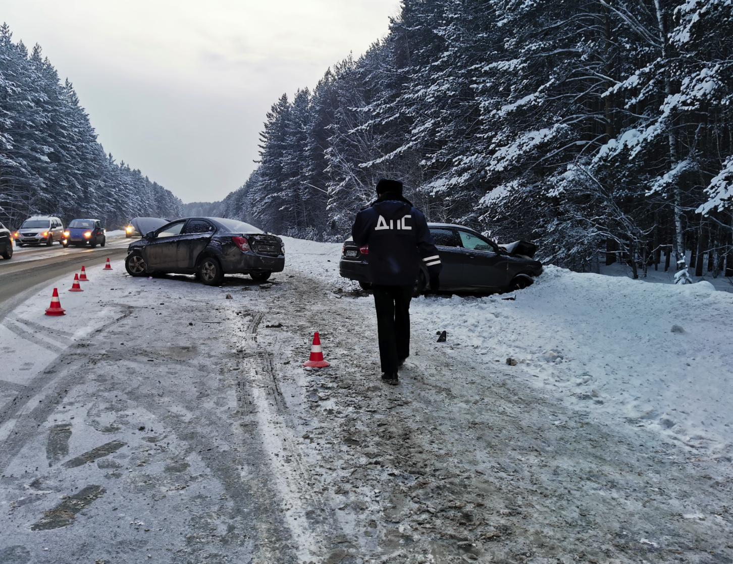 Под Екатеринбургом произошло "пьяное" ДТП с четырьмя пострадавшими