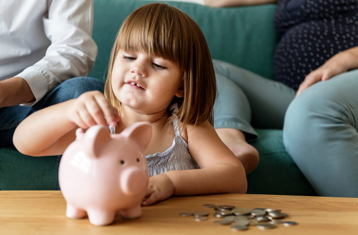 Всё, что надо знать о детских пособиях и алиментах в 2026 году — информация от Госдумы 