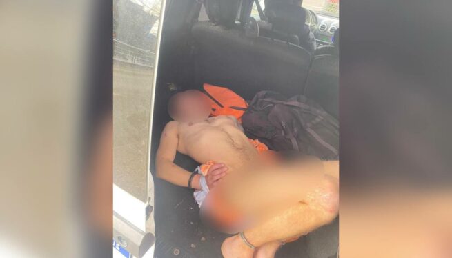 В Краснодаре мужчина разорвал и снял с себя одежду в детской поликлинике