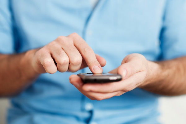 Психолог рассказала, как отучить ребенка от гаджетов | Психолог Наумова: ребенку нужно помогать с реальными социальными связями