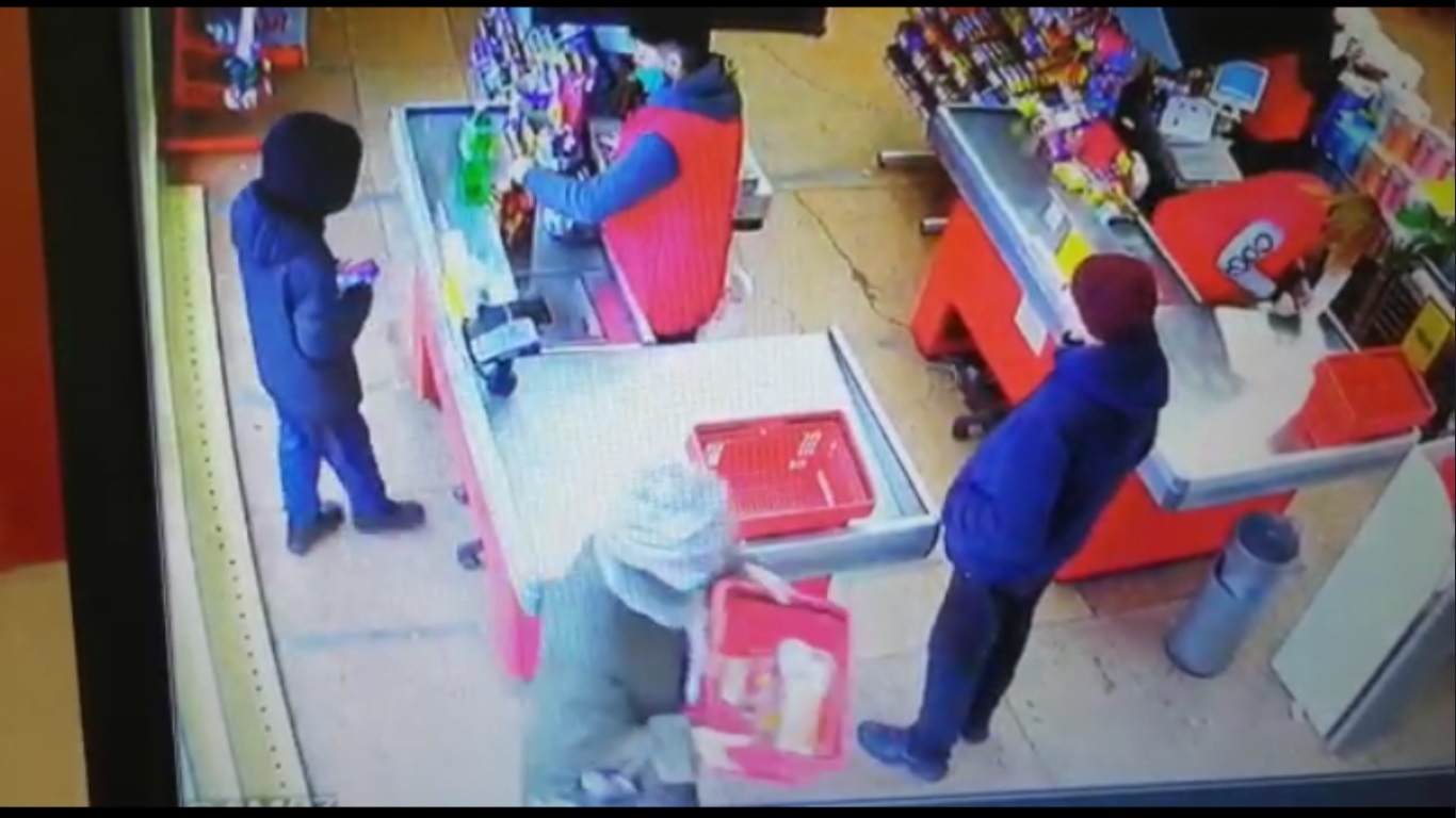 В Нижнем Тагиле оперативники по горячим следам раскрыли разбой в отношении несовершеннолетнего