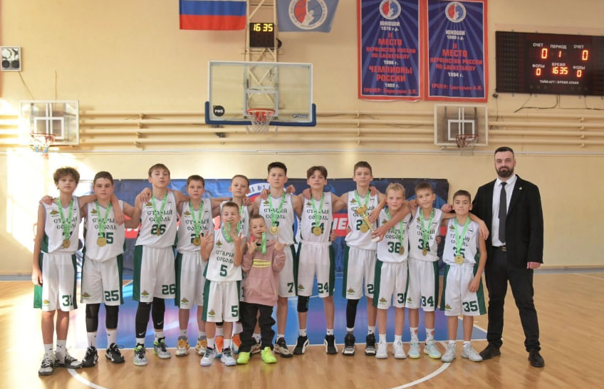 Баскетболисты из Нижнего Тагила выиграли Первенство УрФО: команда «Старого соболя» победила в пяти матчах | Баскетболисты из Нижнего Тагила стали лучшими на Первенстве УрФО Баскетболисты из Нижнего Тагила выиграли Первенство УрФО: команда «Старого соболя» победила в пяти матчах | Баскетболисты из Нижнего Тагила стали лучшими на Первенстве УрФО