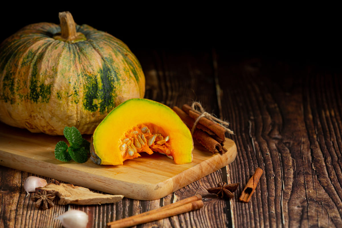 Обязательно перед посадкой тыквы — сделайте так, как советуют дачники: плоды вырастут большими, сочными 