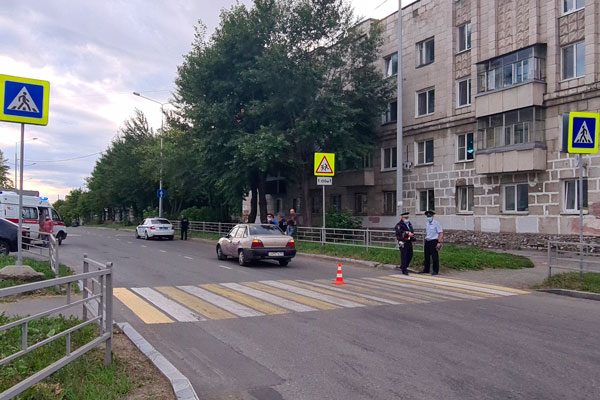 В Нижнем Тагиле водитель на «Нексии» сбил девушку на пешеходном переходе