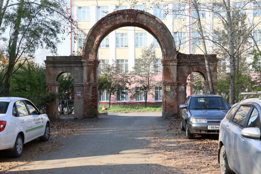 Ремонт старейшей детской поликлиники в Нижнем Тагиле закончат в 2025 году | На Урале отремонтируют здание 1937 года постройки в 2025 году