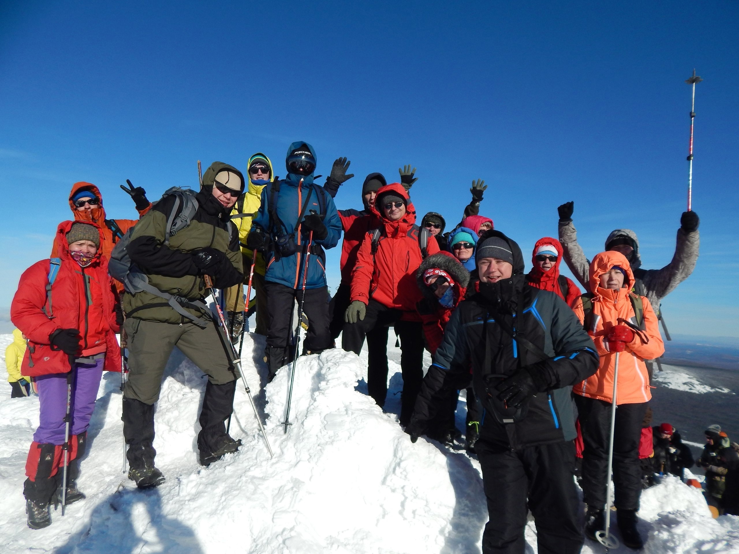 Восхождение на Иремель и поход на гору Кораблик: Новые приключения в Южном Урале Восхождение на Иремель и поход на гору Кораблик: Новые приключения в Южном Урале