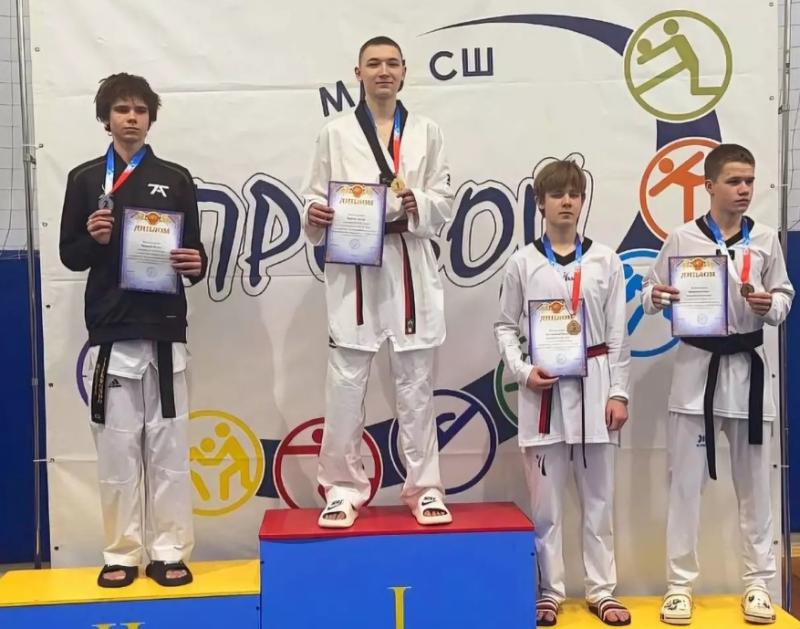 Нижнетагильские юниоры по тхэквондо представят город на всероссийских соревнованиях | Юные тхэквондисты из Нижнего Тагила стали лидерами на первенстве УрФО