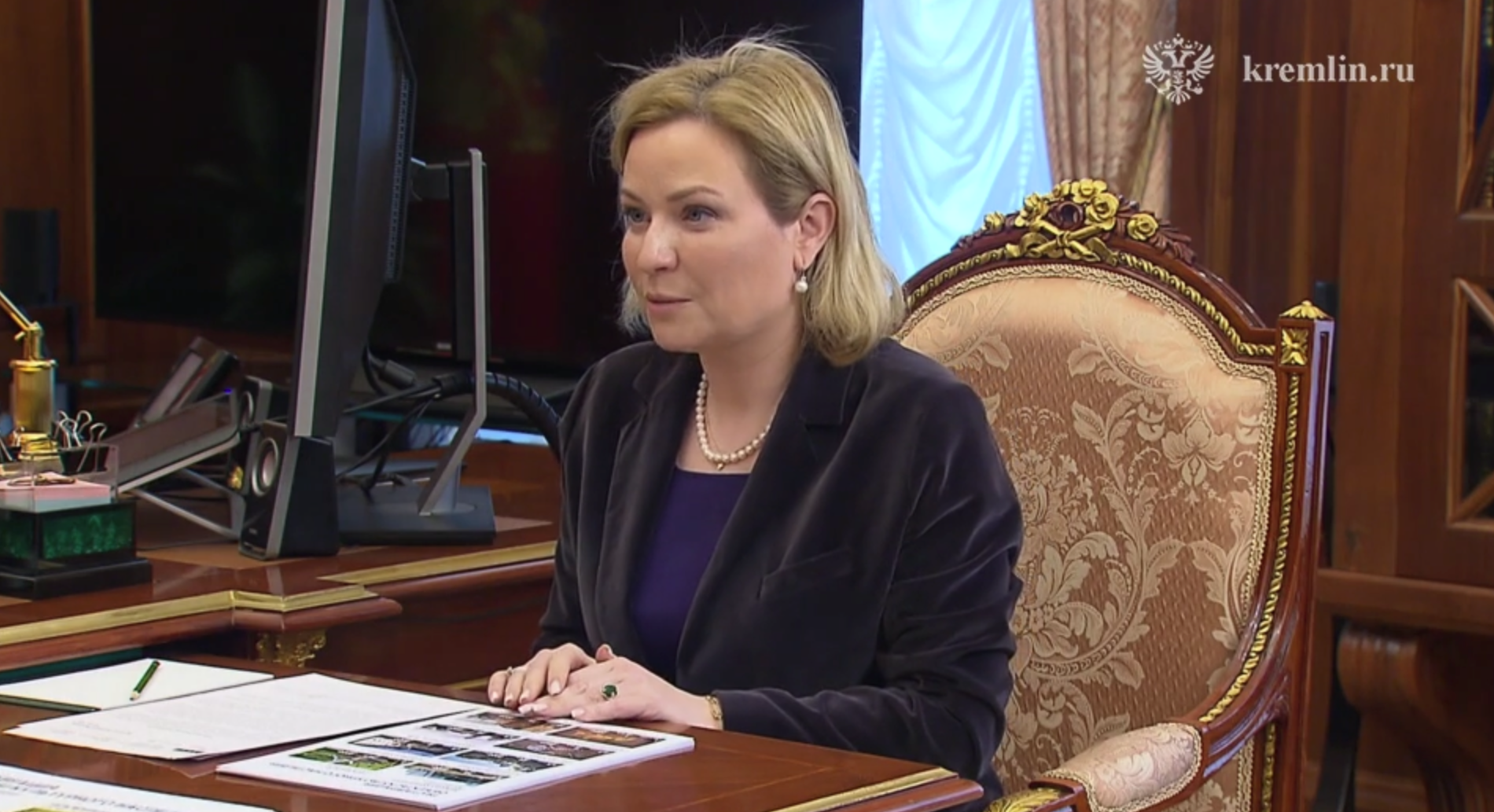 Владимир Путин провёл рабочую встречу с Министром культуры Ольгой Любимовой Владимир Путин провёл рабочую встречу с Министром культуры Ольгой Любимовой