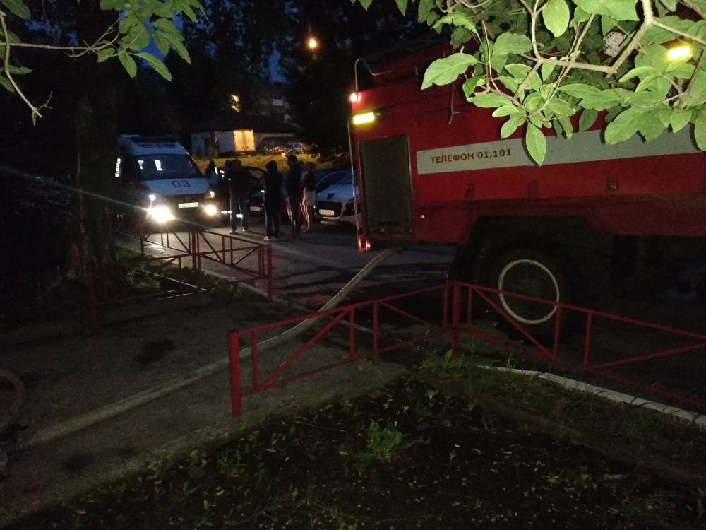 Вчера вечером в Нижнем Тагиле произошел пожар