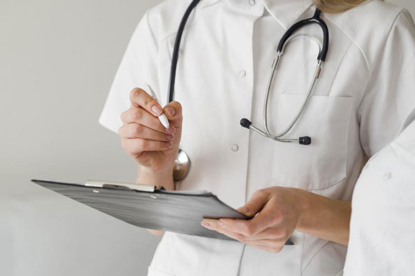 В Нижнем Тагиле — коллапс: жителям с больными легкими не к кому идти | Жители Нижнего Тагила остались без пульмонологов В Нижнем Тагиле — коллапс: жителям с больными легкими не к кому идти | Жители Нижнего Тагила остались без пульмонологов