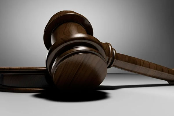 В Нижнем Тагиле вынесен приговор по уголовному делу о причинении смерти 9-летнему ребенку по неосторожности В Нижнем Тагиле вынесен приговор по уголовному делу о причинении смерти 9-летнему ребенку по неосторожности